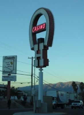 Benny Binions Horseshoe on Las Vegas Blvd. image. Click for full size.