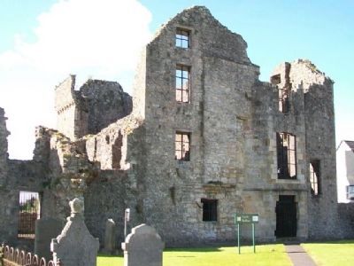 Castle Balfour Ruins. Click for full size. Castle Balfour Ruins image. Click for full size.