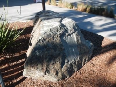 Boulder with a Missing Plaque. Click for full size. Boulder with a Missing Plaque image. Click for full size.