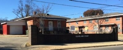 Cleveland Court Apartments image. Click for full size.