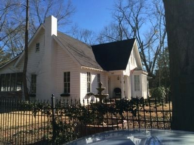 Folmar - Siegelman House. Click for full size. Folmar - Siegelman House image. Click for full size.