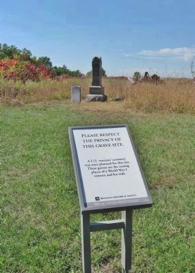 Nearby Grave Site image. Click for full size.