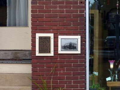 The Arnett Building Marker. Click for full size. The Arnett Building Marker image. Click for full size.