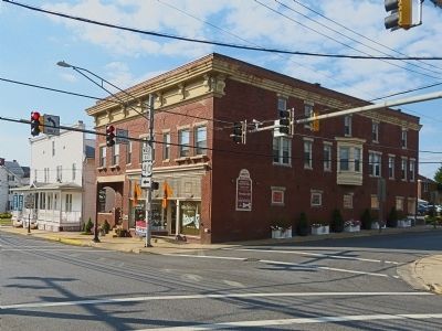 The Arnett Building. Click for full size. The Arnett Building image. Click for full size.