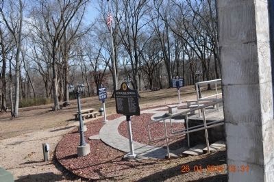 Vietnam War Memorial Marker image. Click for full size.