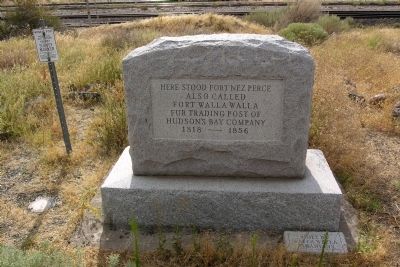 Fort Nez Perce Marker. Click for full size. Fort Nez Perce Marker image. Click for full size.
