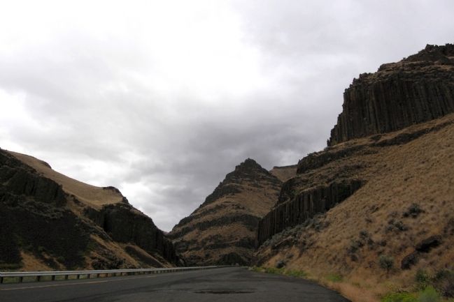Picture Gorge Basalts image. Click for full size.
