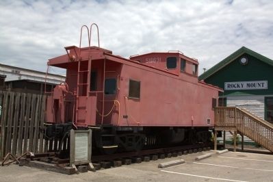 Norfolk and Western Caboose and Marker image. Click for full size.