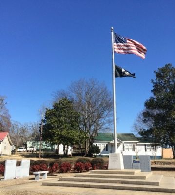 Langdale Veterans Memorial Park image. Click for full size.