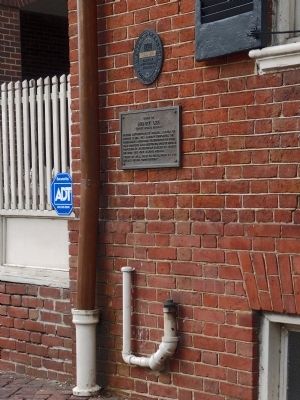 Home of Henry Lee Marker. Click for full size. Home of Henry Lee Marker image. Click for full size.