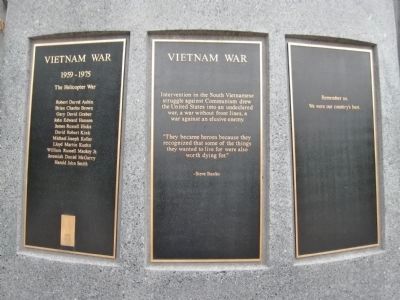 Veterans Memorial Plaques image. Click for full size.