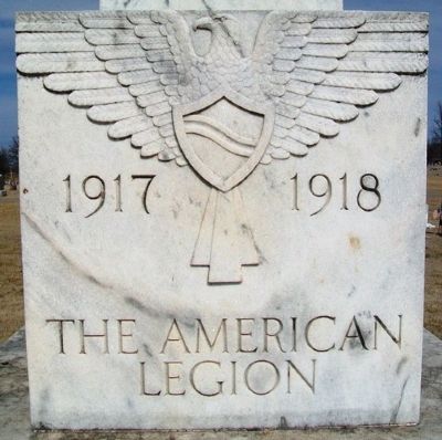 World Wars Memorial Detail image. Click for full size.