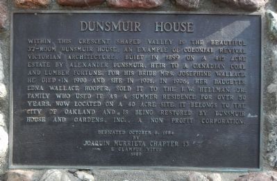 Dunsmuir House Marker. Click for full size. Dunsmuir House Marker image. Click for full size.