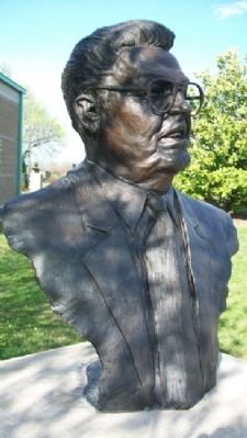 Bust of John Q. Hammons image. Click for full size.