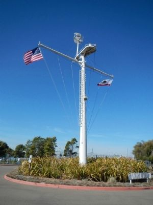 USS Oakland Mast. Click for full size. USS Oakland Mast image. Click for full size.