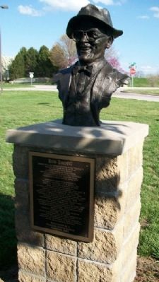 Bob Broeg Marker and Bust. Click for full size. Bob Broeg Marker and Bust image. Click for full size.
