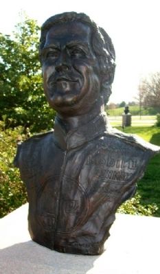 Bust of Russell William "Rusty" Wallace image. Click for full size.