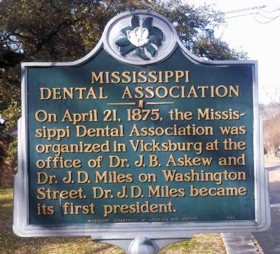 Mississippi Dental Association Marker image. Click for full size.