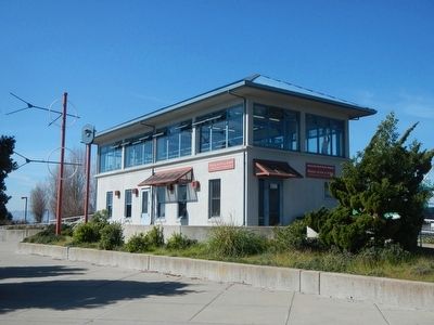 Southern Pacific Train Tower image. Click for full size.