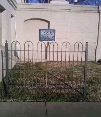 Courthouse and Poor Farm Fence Marker. Click for full size. Courthouse and Poor Farm Fence Marker image. Click for full size.