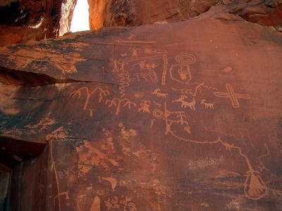 Petroglyphs at Atlatl Rock image. Click for full size.