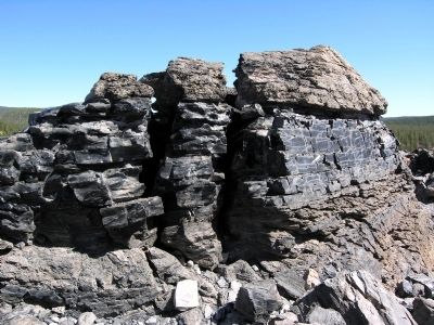 Layer of Obsidian Sandwiched Between Pumice image. Click for full size.