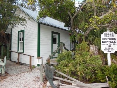 Belle Haven Cottage. Click for full size. Belle Haven Cottage image. Click for full size.