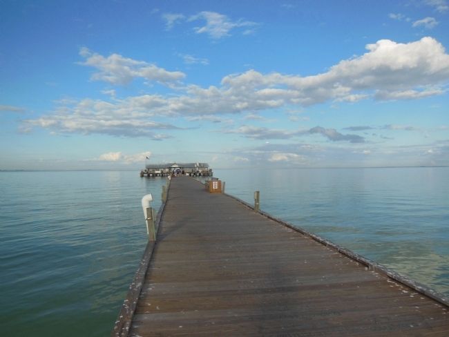 Anna Maria City Pier image. Click for full size.