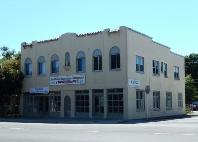 Downtown LaBelle Historic District image. Click for full size.