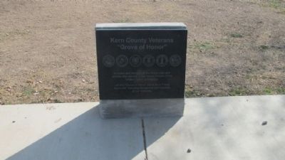 Kern County Veterans Marker image. Click for full size.