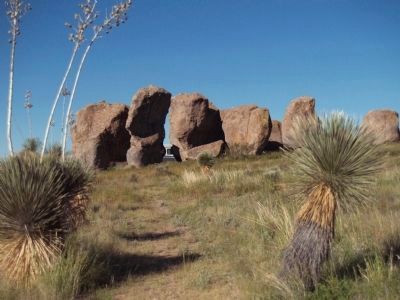 Rock Formation City of Rocks State Park image. Click for full size.