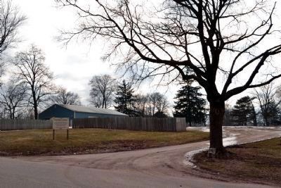 Oakridge Cemetery Maintenance Building image. Click for full size.