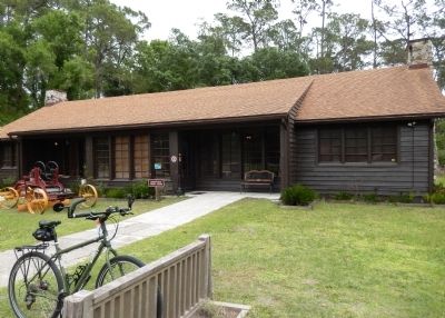 Florida CCC Museum - Highlands Hammock State Park (<i>wide view</i>) image. Click for more information.