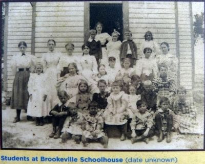 Students at Brookeville Schoolhouse <br>(date unknown) image. Click for full size.
