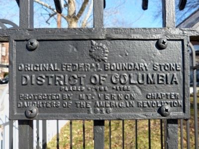 Original Federal Boundary Stone SW 1 Marker image. Click for full size.