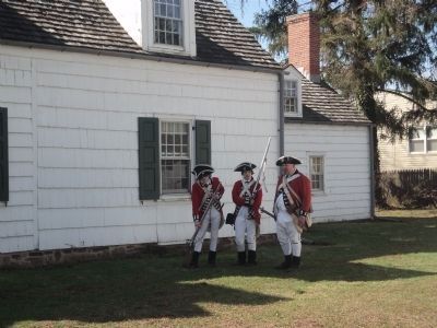 British Troops at the Abraham Staats House image. Click for full size.
