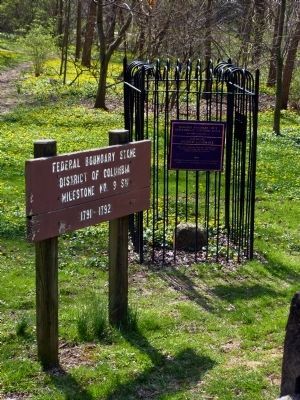 SW No. 9 Mile Marker image. Click for full size.