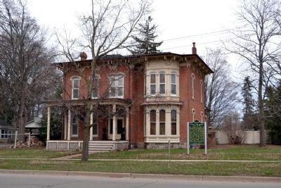 Leverett and Amanda Clapp House image. Click for full size.