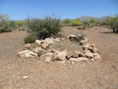 Unmarked grave at Historic Pinal Cemetery image. Click for full size.