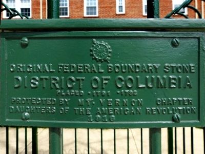 Original Federal Boundary Stone SW 2 Marker image. Click for full size.