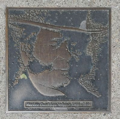 Vallejo Street Marker, center left plaque image. Click for full size.