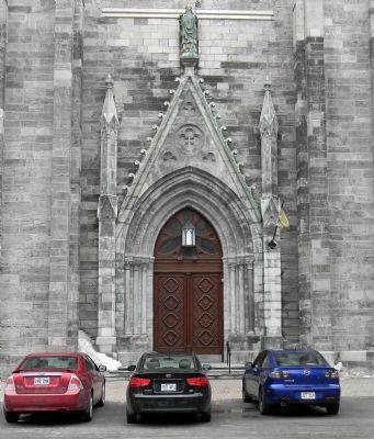 Detail of La Basilique Saint-Patrick / Saint Patrick's Basilica main entrance. Click for full size. Detail of La Basilique Saint-Patrick / Saint Patrick's Basilica main entrance image. Click for full size.