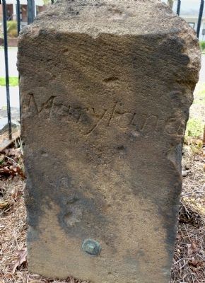 SE 2 Original Federal Boundary Stone image. Click for full size.