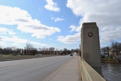Main St. Memorial Bridge image. Click for full size.
