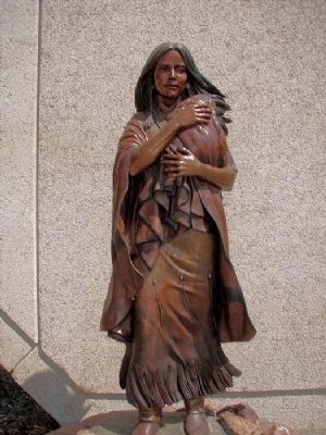 Sacajawea and Pomp Statue image. Click for full size.