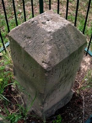 Original Federal Boundary Stone SE 6 image. Click for full size.