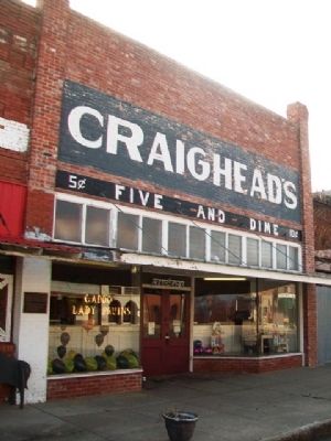 Craighead's 5 & 10 Store and Marker. Click for full size. Craighead's 5 & 10 Store and Marker image. Click for full size.