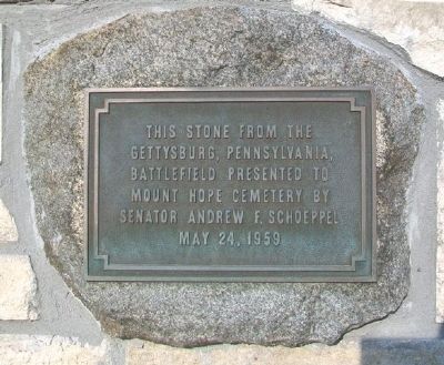 Gettysburg Stone and Marker image. Click for full size.