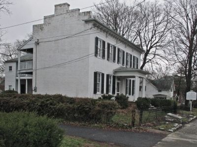 Baker Hardy House image. Click for full size.