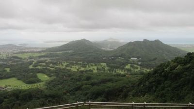Nuuanu Pali Lookout. Click for full size. Nuuanu Pali Lookout image. Click for full size.